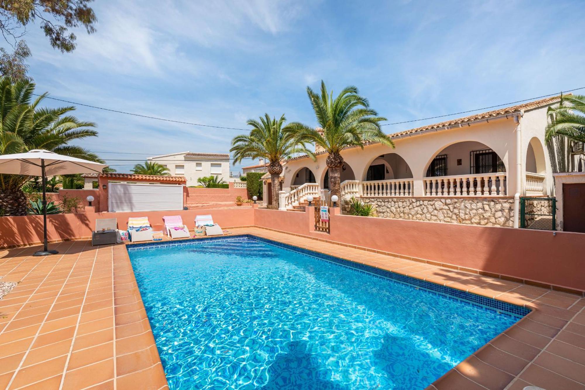 Villa Capricho - Plusholidays Кальпе Экстерьер фото
